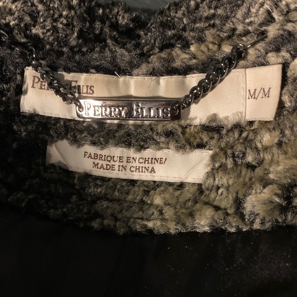 Perry Ellis Brown/Tan Snap Button Teddy Jacket- Size M - Picture 4 of 6